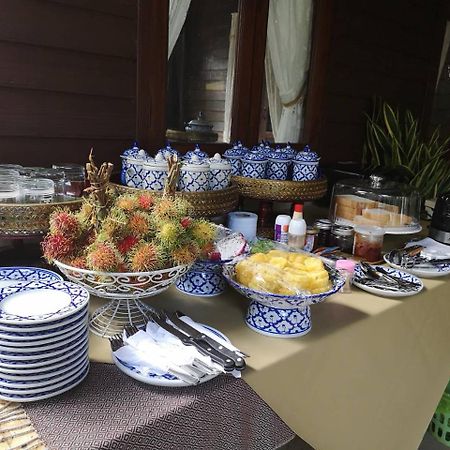 Baan Sithepaban Guesthouse 彭世洛 外观 照片