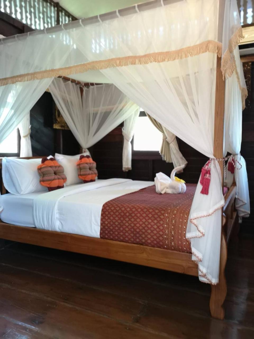 Baan Sithepaban Guesthouse 彭世洛 外观 照片