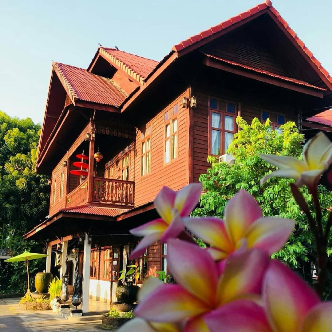 Baan Sithepaban Guesthouse 彭世洛 外观 照片